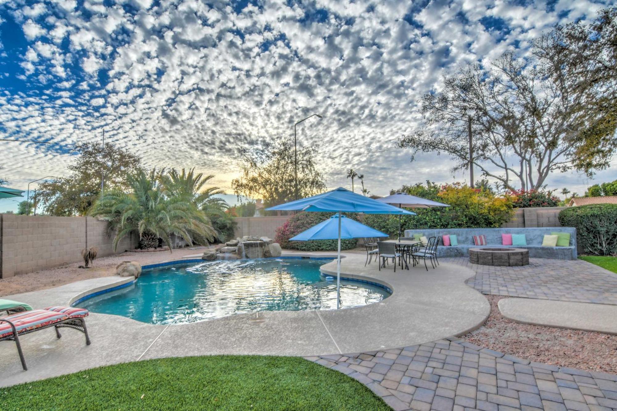 Вілла Route 66 Oasis In Downtown Gilbert With Heated Pool & Mini Golf Екстер'єр фото