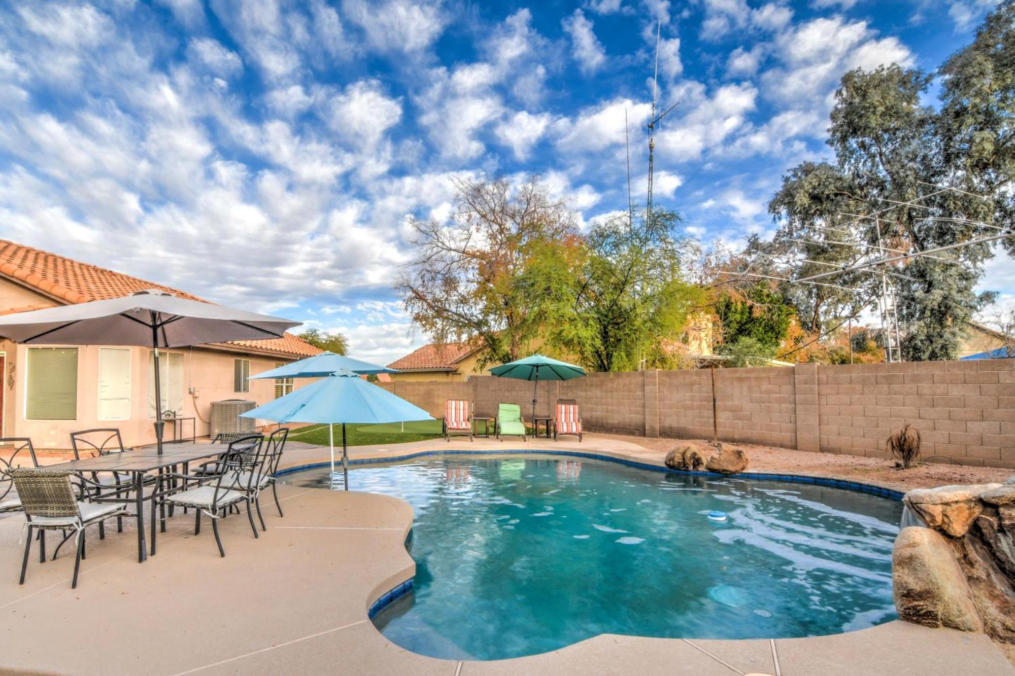 Вілла Route 66 Oasis In Downtown Gilbert With Heated Pool & Mini Golf Екстер'єр фото