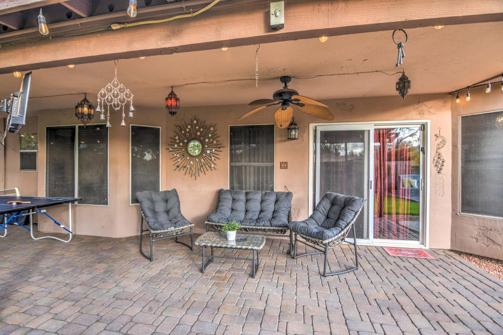 Вілла Route 66 Oasis In Downtown Gilbert With Heated Pool & Mini Golf Екстер'єр фото